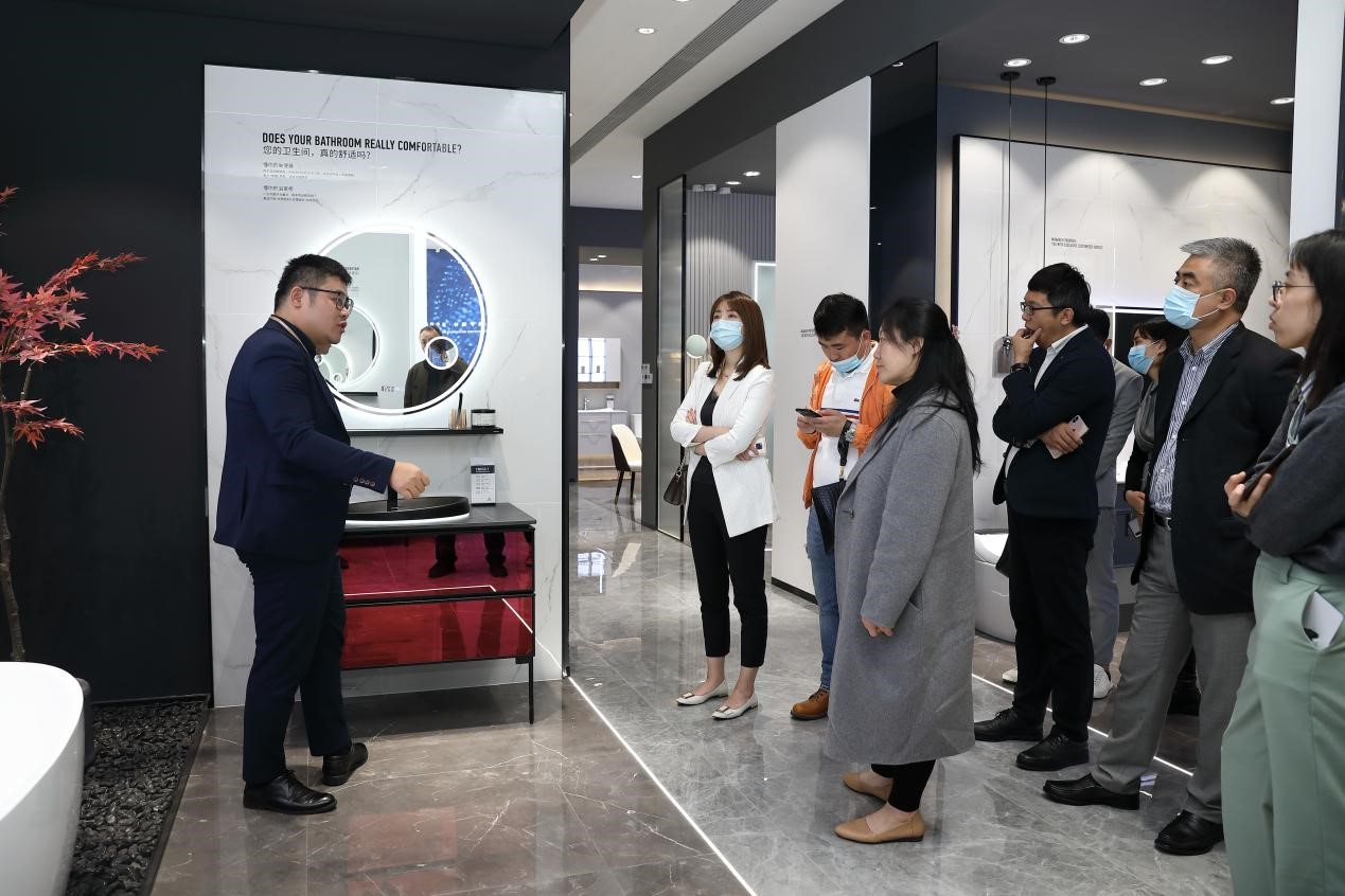 122cc太阳集成游戏卫浴