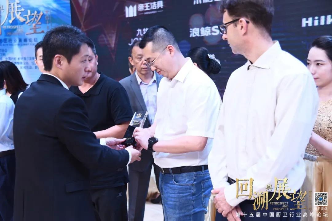 122cc太阳集成游戏